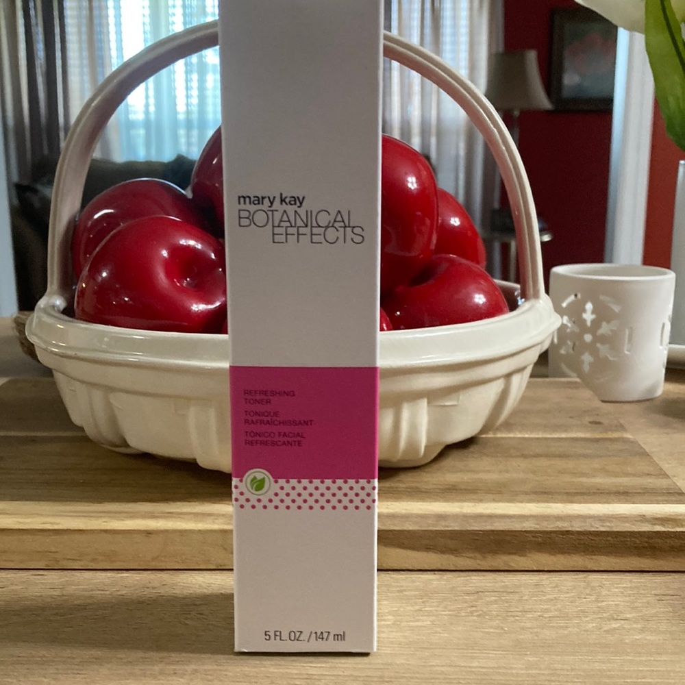 Mary Kay Botanical Effects refreshing toner